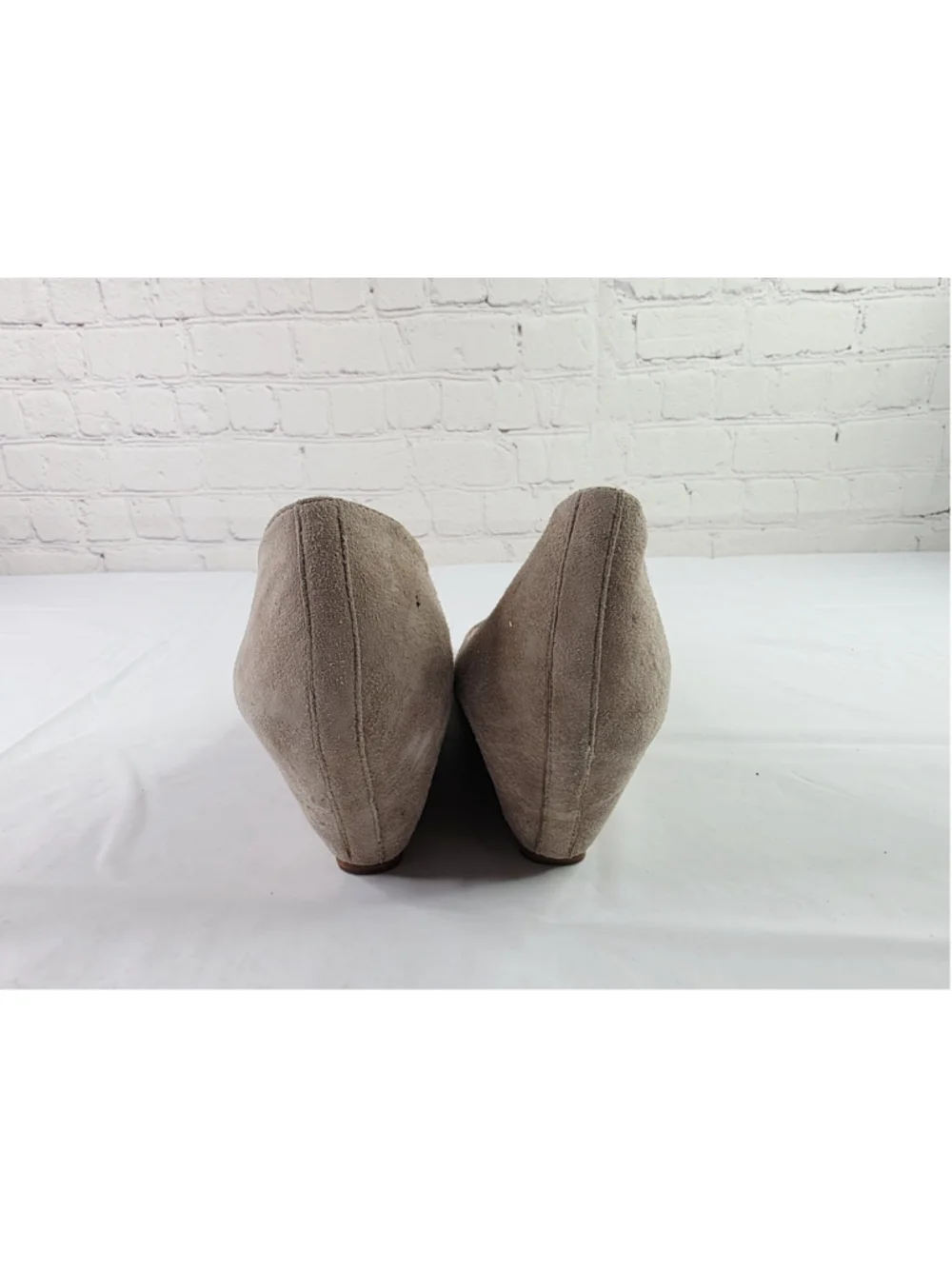 Shoe Box New York Taupe Peep Toe Wedge Women's Size 11 B